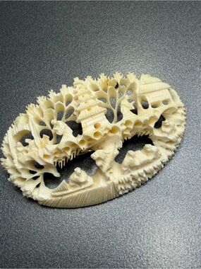 Vintage Intricate Carved Oval Brooch Scenery #241UB